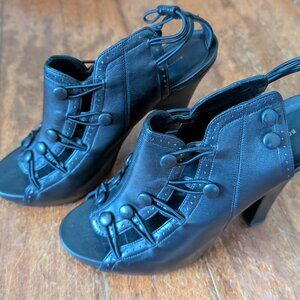 Bottega Veneta Leather Slingback Sandals Size 38 Black